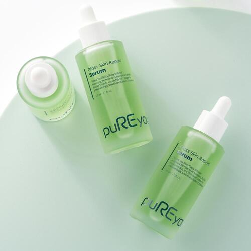 Pureyoung Complete Repair Set for Hydration Brightening and Skin Recovery